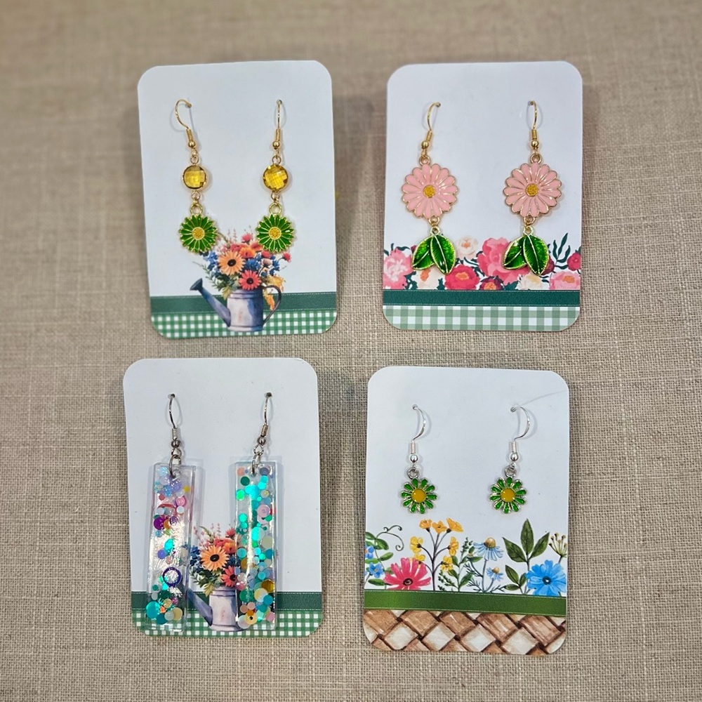 4 Pairs of Earrings NWT
